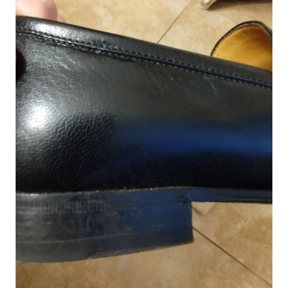 Mens Gucci Black Leather Gold Logo Loafers Mens US Size 6 & 2 additional insoles